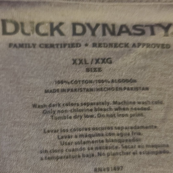 🥓Duck dynasty pink camo long sleeve - Picture 3 of 4